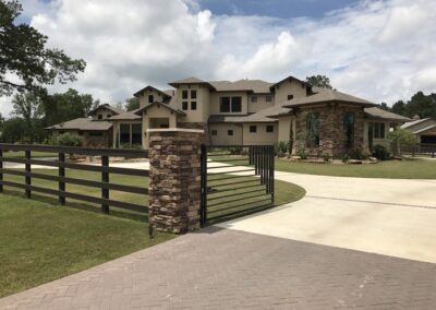 Modern Tuscan Residence